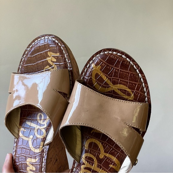 Sam Edelman | Reid Patent Leather Cork Heel Wedge Sandal - Picture 4 of 8